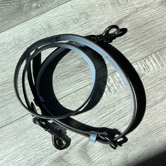 Coach Wicker Barrel Bag - Picture 14 of 16